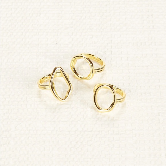 CULT GAIA Anya Gold Ring Set - Picture 5 of 5